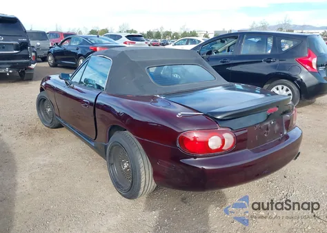 2001 Mazda Mx-5 Miata Ls/Special Edition z USA, uszkodzony, nr VIN JM1NB353210213702